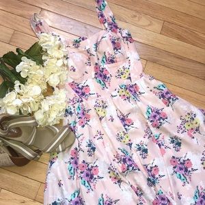 Lauren Conrad Women’s floral dress, size 2